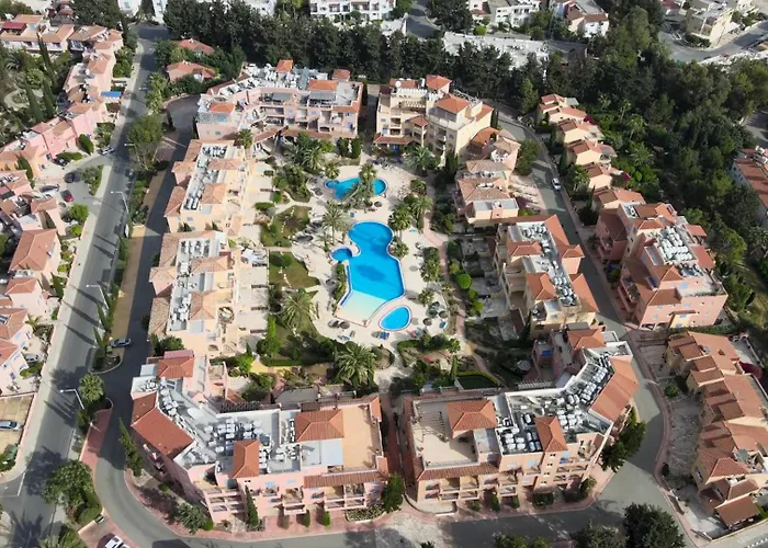 Limnaria Gardens K203 In Paphos